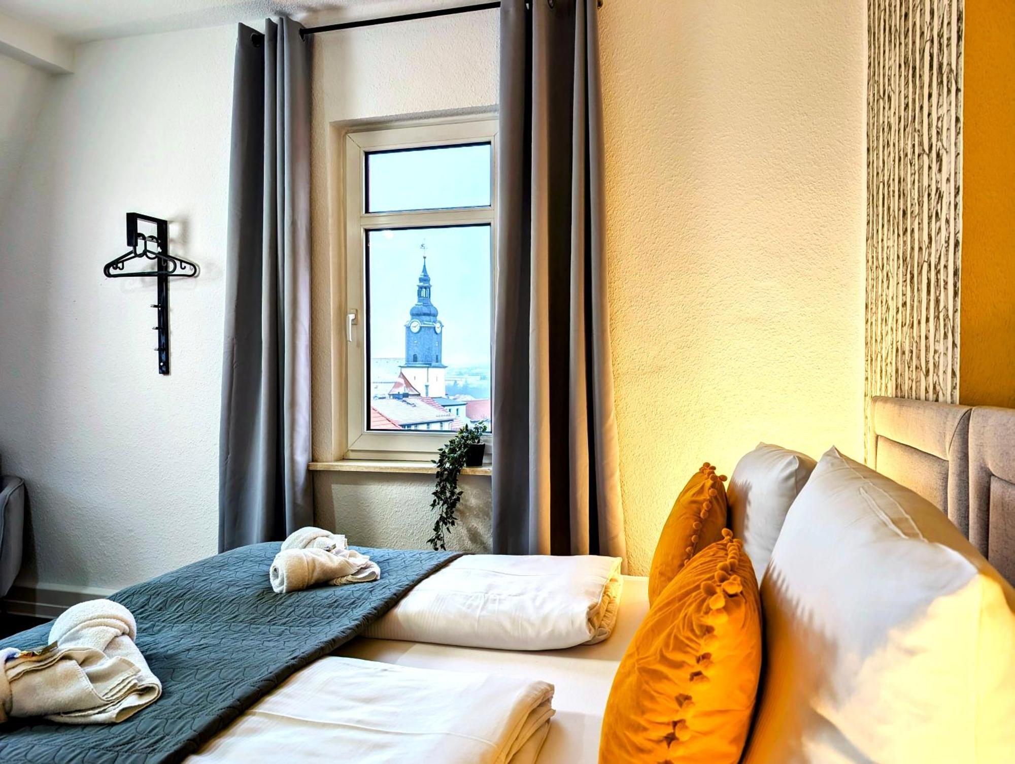 Bohnapartments - Topfmarkt Xxl Suiten - Neu In Top Zentrumslage, Vollausstattung, Wlan, Parkplaetze Ilmenau Dış mekan fotoğraf