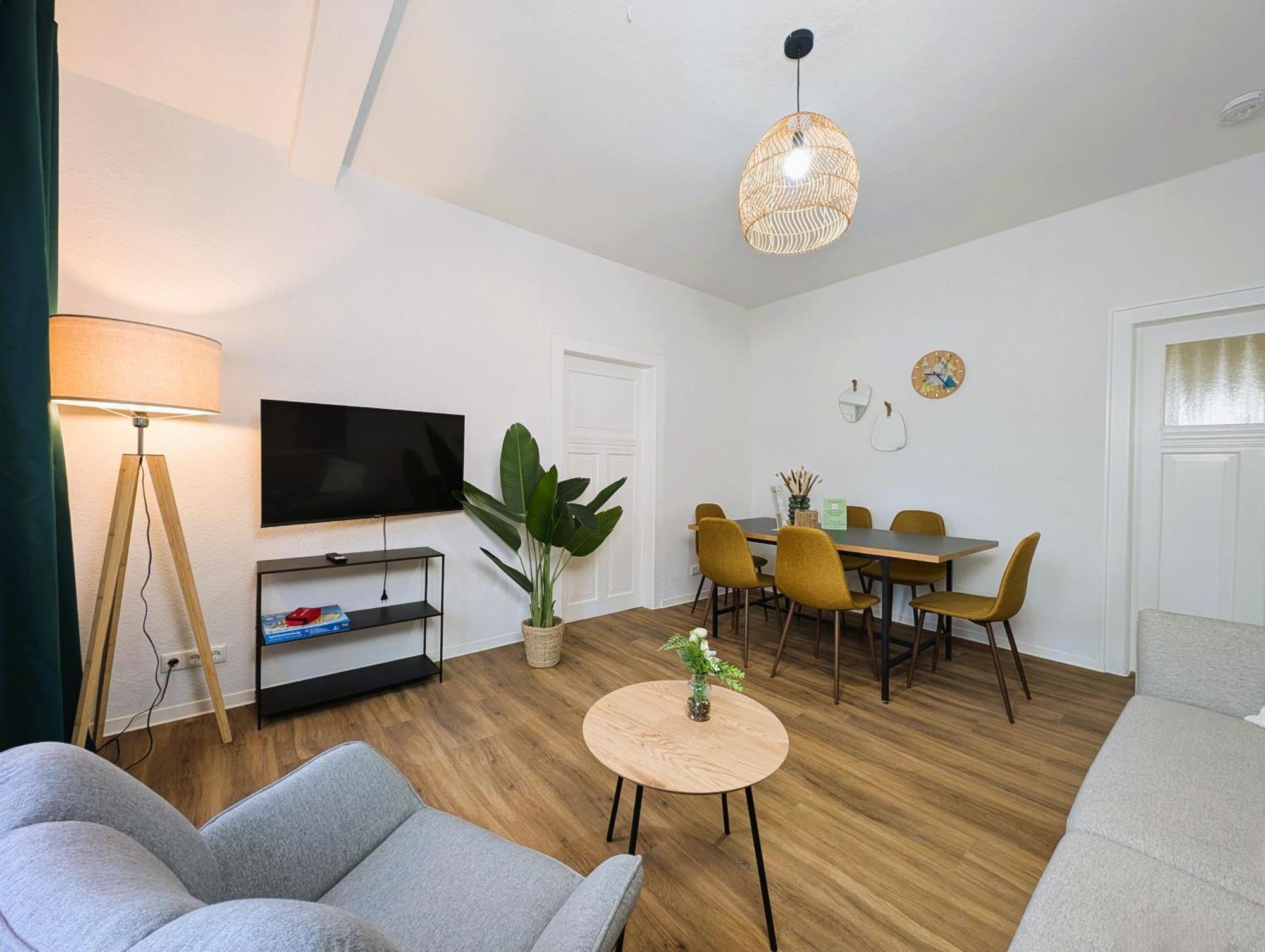 Bohnapartments - Topfmarkt Xxl Suiten - Neu In Top Zentrumslage, Vollausstattung, Wlan, Parkplaetze Ilmenau Dış mekan fotoğraf
