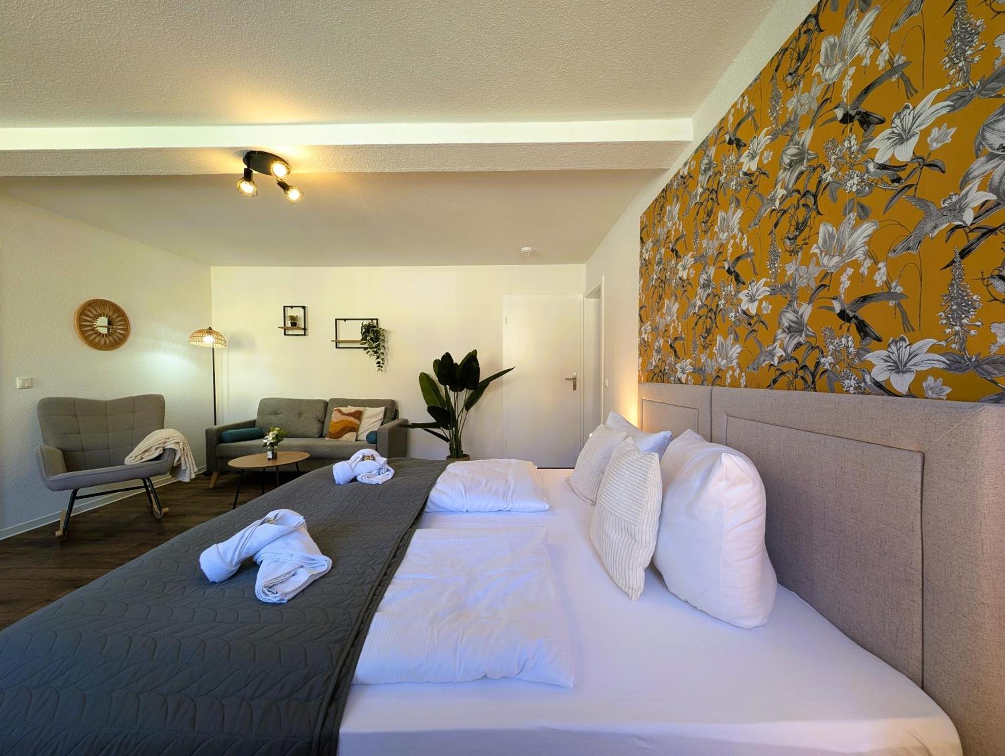 Bohnapartments - Topfmarkt Xxl Suiten - Neu In Top Zentrumslage, Vollausstattung, Wlan, Parkplaetze Ilmenau Dış mekan fotoğraf