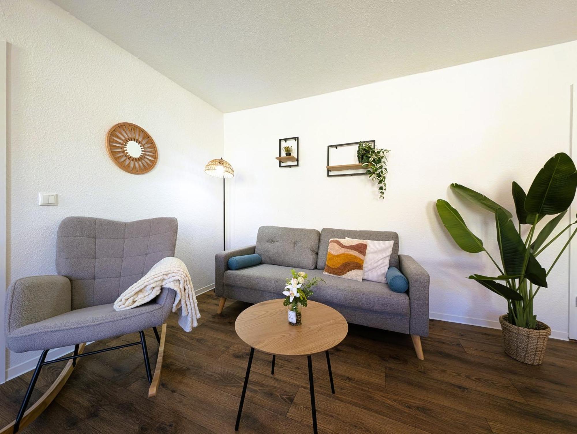 Bohnapartments - Topfmarkt Xxl Suiten - Neu In Top Zentrumslage, Vollausstattung, Wlan, Parkplaetze Ilmenau Dış mekan fotoğraf